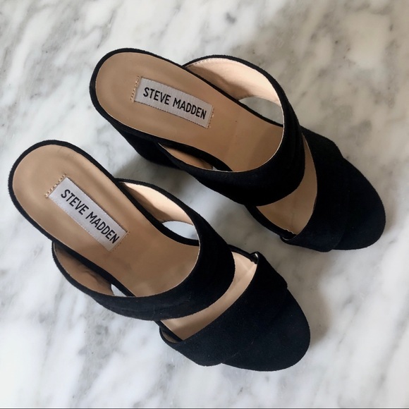 NEW! Steve Madden block heals - Picture 2 of 3